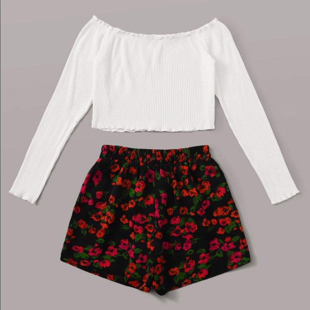 SHEIN Plus Lettuce Trim Bardot Tee & Floral Shorts